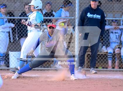 Thumbnail 1 in Los Alamitos vs. Villa Park photogallery.