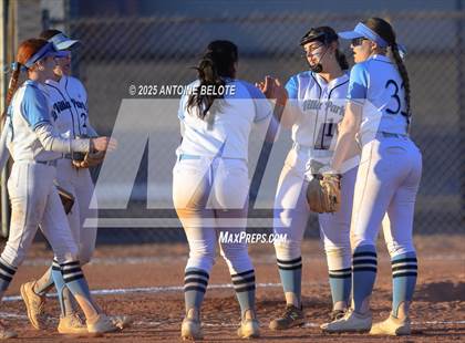 Thumbnail 2 in Los Alamitos vs. Villa Park photogallery.