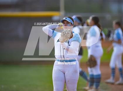 Thumbnail 3 in Los Alamitos vs. Villa Park photogallery.
