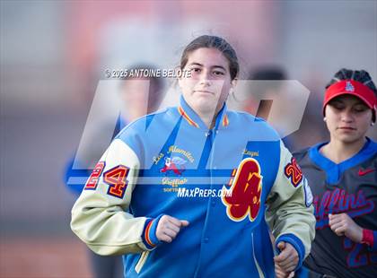 Thumbnail 2 in Los Alamitos vs. Villa Park photogallery.