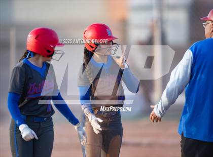 Thumbnail 1 in Los Alamitos vs. Villa Park photogallery.