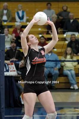 Thumbnail 2 in West vs. Lincoln (Div. 1 semifinal) photogallery.