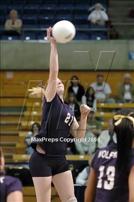 Thumbnail 1 in West vs. Lincoln (Div. 1 semifinal) photogallery.