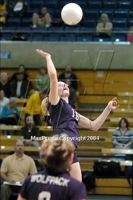 Thumbnail 1 in West vs. Lincoln (Div. 1 semifinal) photogallery.