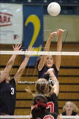 Thumbnail 3 in West vs. Lincoln (Div. 1 semifinal) photogallery.