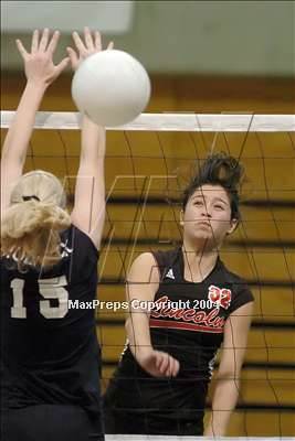 Thumbnail 3 in West vs. Lincoln (Div. 1 semifinal) photogallery.