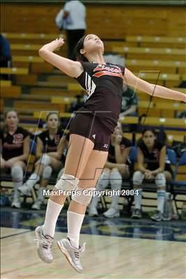 Thumbnail 3 in West vs. Lincoln (Div. 1 semifinal) photogallery.