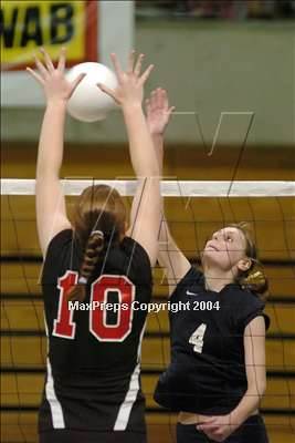 Thumbnail 1 in West vs. Lincoln (Div. 1 semifinal) photogallery.