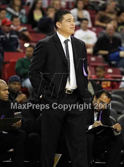 Thumbnail 3 in Salesian vs. Windward (CIF D4 State Final) photogallery.