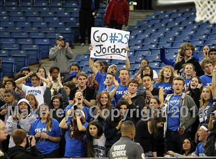 Thumbnail 3 in Salesian vs. Windward (CIF D4 State Final) photogallery.