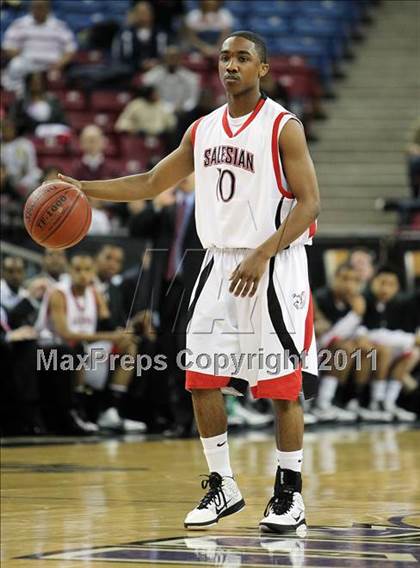 Thumbnail 3 in Salesian vs. Windward (CIF D4 State Final) photogallery.