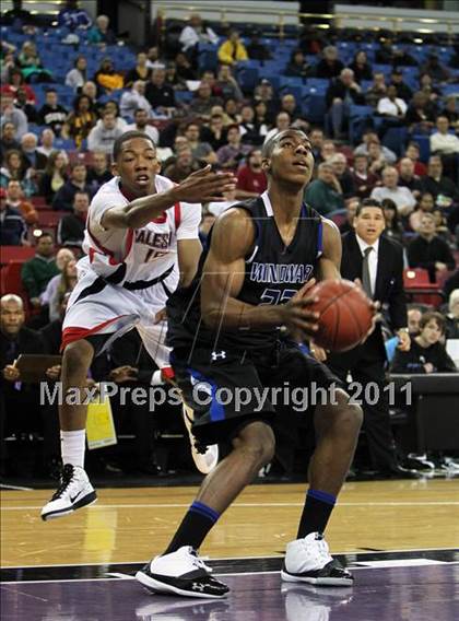 Thumbnail 1 in Salesian vs. Windward (CIF D4 State Final) photogallery.