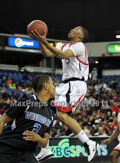 Thumbnail 2 in Salesian vs. Windward (CIF D4 State Final) photogallery.