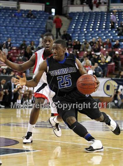 Thumbnail 1 in Salesian vs. Windward (CIF D4 State Final) photogallery.