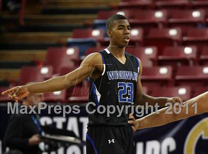 Thumbnail 1 in Salesian vs. Windward (CIF D4 State Final) photogallery.
