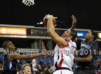 Thumbnail 1 in Salesian vs. Windward (CIF D4 State Final) photogallery.