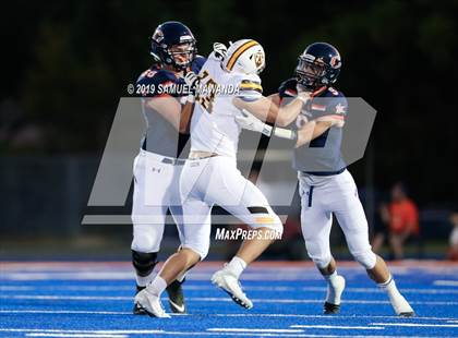 Thumbnail 3 in Crespi @ Chaminade photogallery.