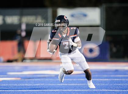 Thumbnail 1 in Crespi @ Chaminade photogallery.