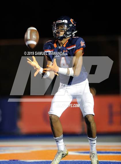 Thumbnail 3 in Crespi @ Chaminade photogallery.