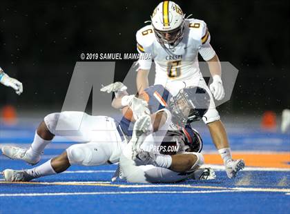Thumbnail 2 in Crespi @ Chaminade photogallery.