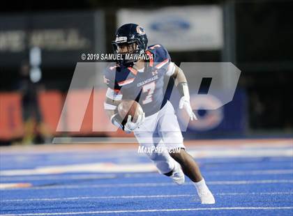 Thumbnail 3 in Crespi @ Chaminade photogallery.