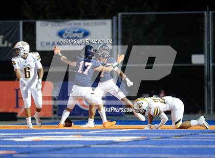 Thumbnail 1 in Crespi @ Chaminade photogallery.
