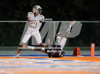 Thumbnail 3 in Crespi @ Chaminade photogallery.
