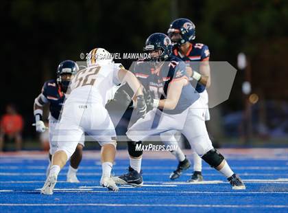 Thumbnail 2 in Crespi @ Chaminade photogallery.