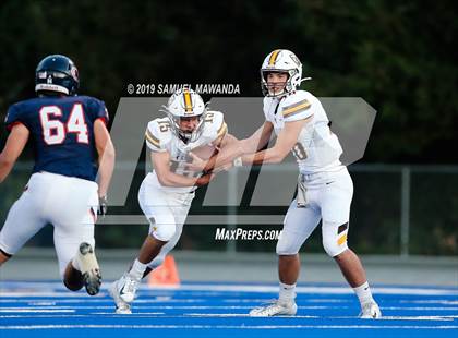 Thumbnail 2 in Crespi @ Chaminade photogallery.