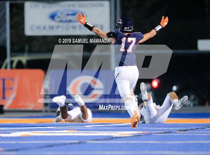 Thumbnail 3 in Crespi @ Chaminade photogallery.
