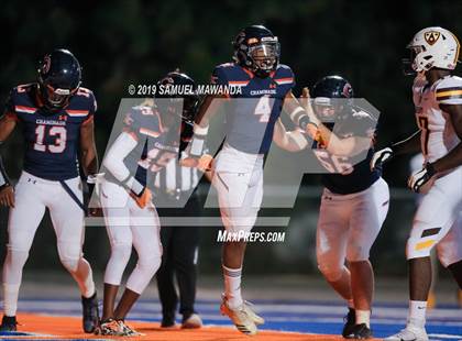 Thumbnail 3 in Crespi @ Chaminade photogallery.