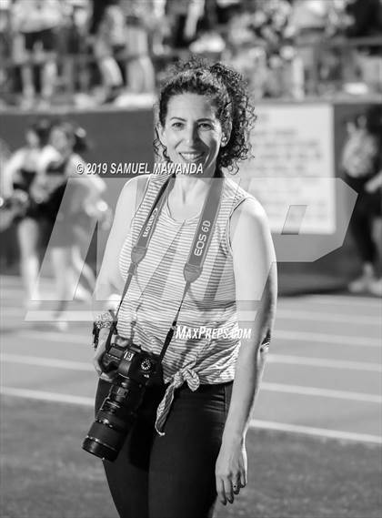 Thumbnail 3 in Crespi @ Chaminade photogallery.
