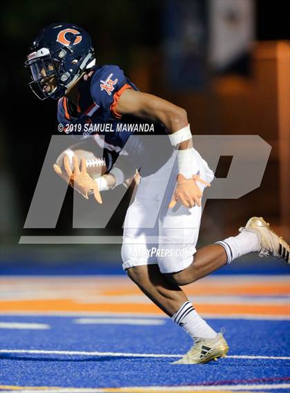 Thumbnail 2 in Crespi @ Chaminade photogallery.