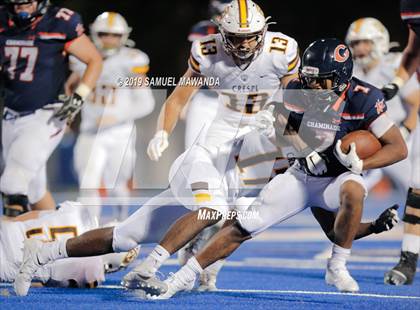 Thumbnail 2 in Crespi @ Chaminade photogallery.