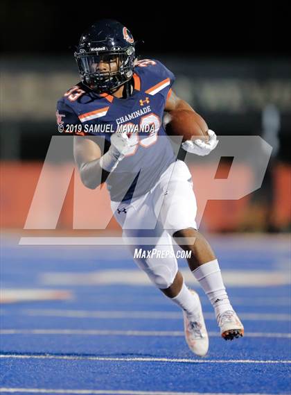 Thumbnail 2 in Crespi @ Chaminade photogallery.