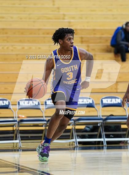 Thumbnail 2 in South Shore vs. DePaul Catholic (Metro Classic) photogallery.