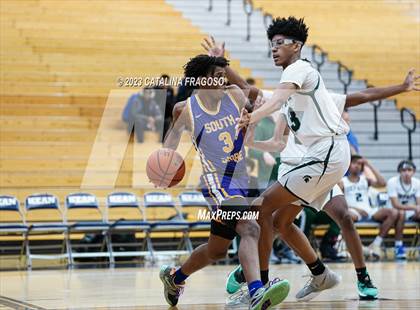 Thumbnail 2 in South Shore vs. DePaul Catholic (Metro Classic) photogallery.
