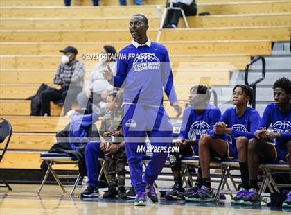 Thumbnail 3 in South Shore vs. DePaul Catholic (Metro Classic) photogallery.