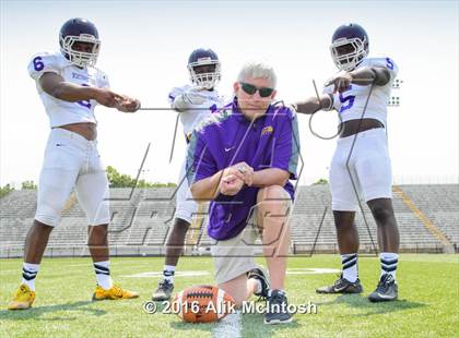 Thumbnail 1 in Northwestern (2016 Preseason Top 25 Early Contenders Photo Shoot)  photogallery.