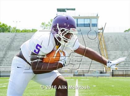 Thumbnail 1 in Northwestern (2016 Preseason Top 25 Early Contenders Photo Shoot)  photogallery.