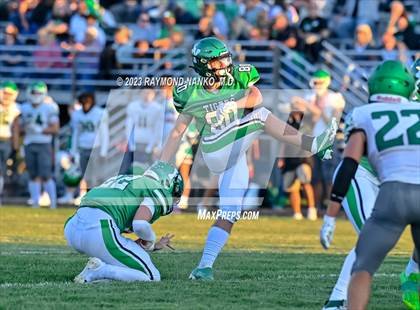 Thumbnail 3 in New Castle @ Yorktown photogallery.