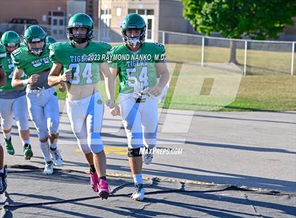 Thumbnail 1 in New Castle @ Yorktown photogallery.