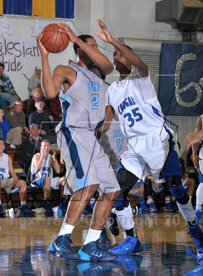 Thumbnail 2 in Bullard vs. Newark Memorial (60th Gridley Invitational) photogallery.