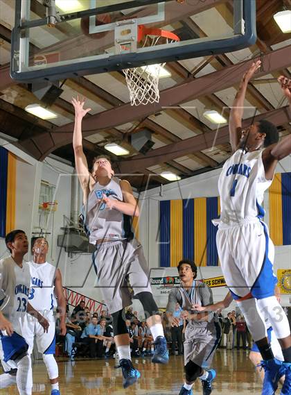 Thumbnail 1 in Bullard vs. Newark Memorial (60th Gridley Invitational) photogallery.