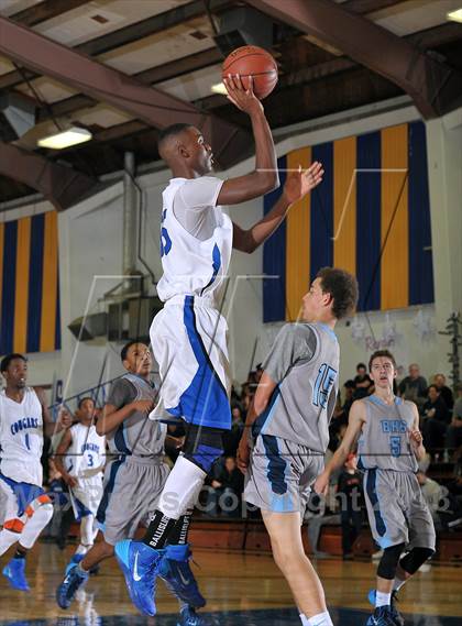 Thumbnail 3 in Bullard vs. Newark Memorial (60th Gridley Invitational) photogallery.
