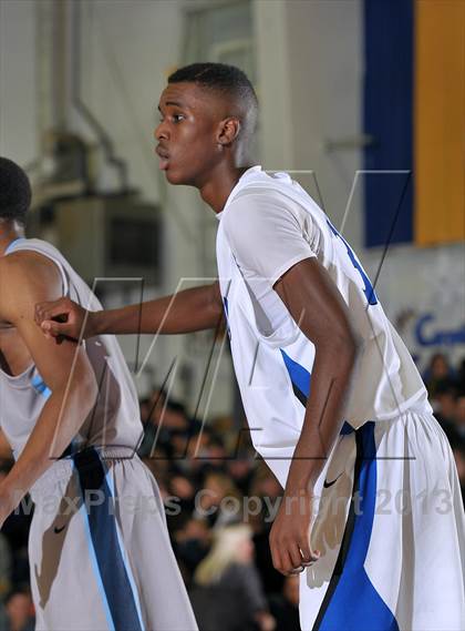 Thumbnail 1 in Bullard vs. Newark Memorial (60th Gridley Invitational) photogallery.