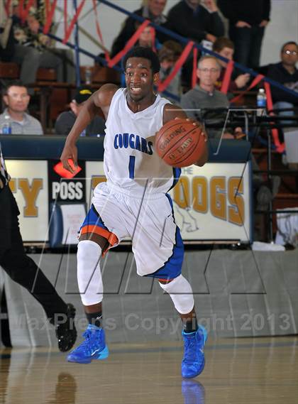 Thumbnail 2 in Bullard vs. Newark Memorial (60th Gridley Invitational) photogallery.