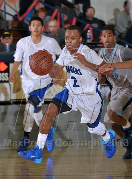 Thumbnail 3 in Bullard vs. Newark Memorial (60th Gridley Invitational) photogallery.