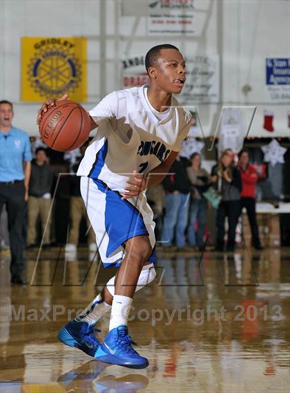 Thumbnail 3 in Bullard vs. Newark Memorial (60th Gridley Invitational) photogallery.