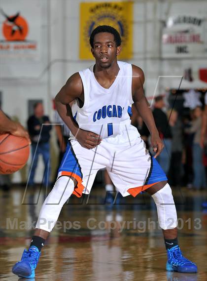 Thumbnail 2 in Bullard vs. Newark Memorial (60th Gridley Invitational) photogallery.